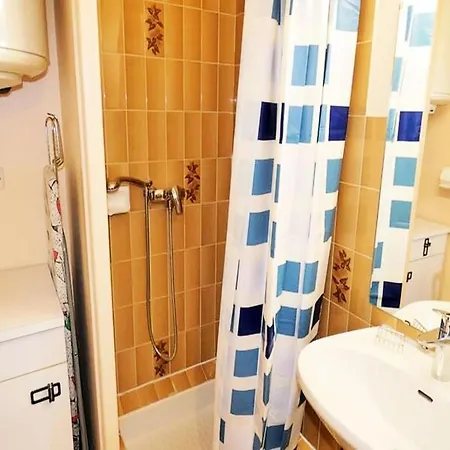 アパート Studio For 2 People
