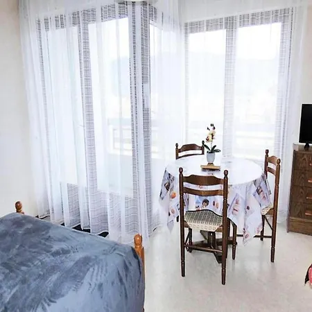 アパート Studio For 2 People